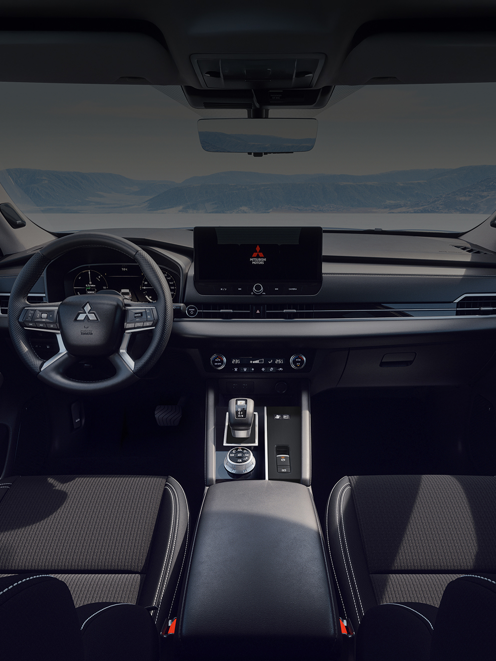 Serienmäßig imposant und luxuriös – der Outlander BASIS Serienmäßig imposant und luxuriös – der neue Mitsubishi Outlander BASIS